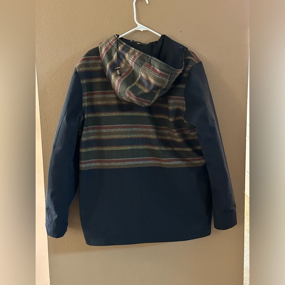 Pendleton Woolen Mills Winter Jacket - Navy / SW Pattern - Sz M EUC - Picture 3 of 3